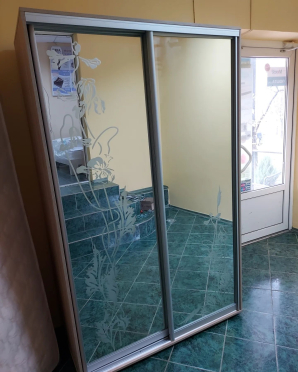 Шафа купе 130 Художнє матування