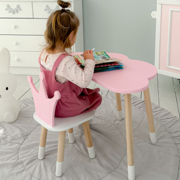 Стіл хмарка і стільчик рожевий  корона з білим сидінням. Столик для занять