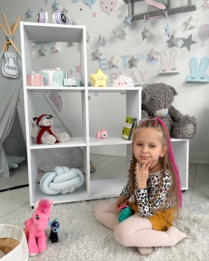 Стелаж пірамідка дитячий. Полиця  для книг та іграшок